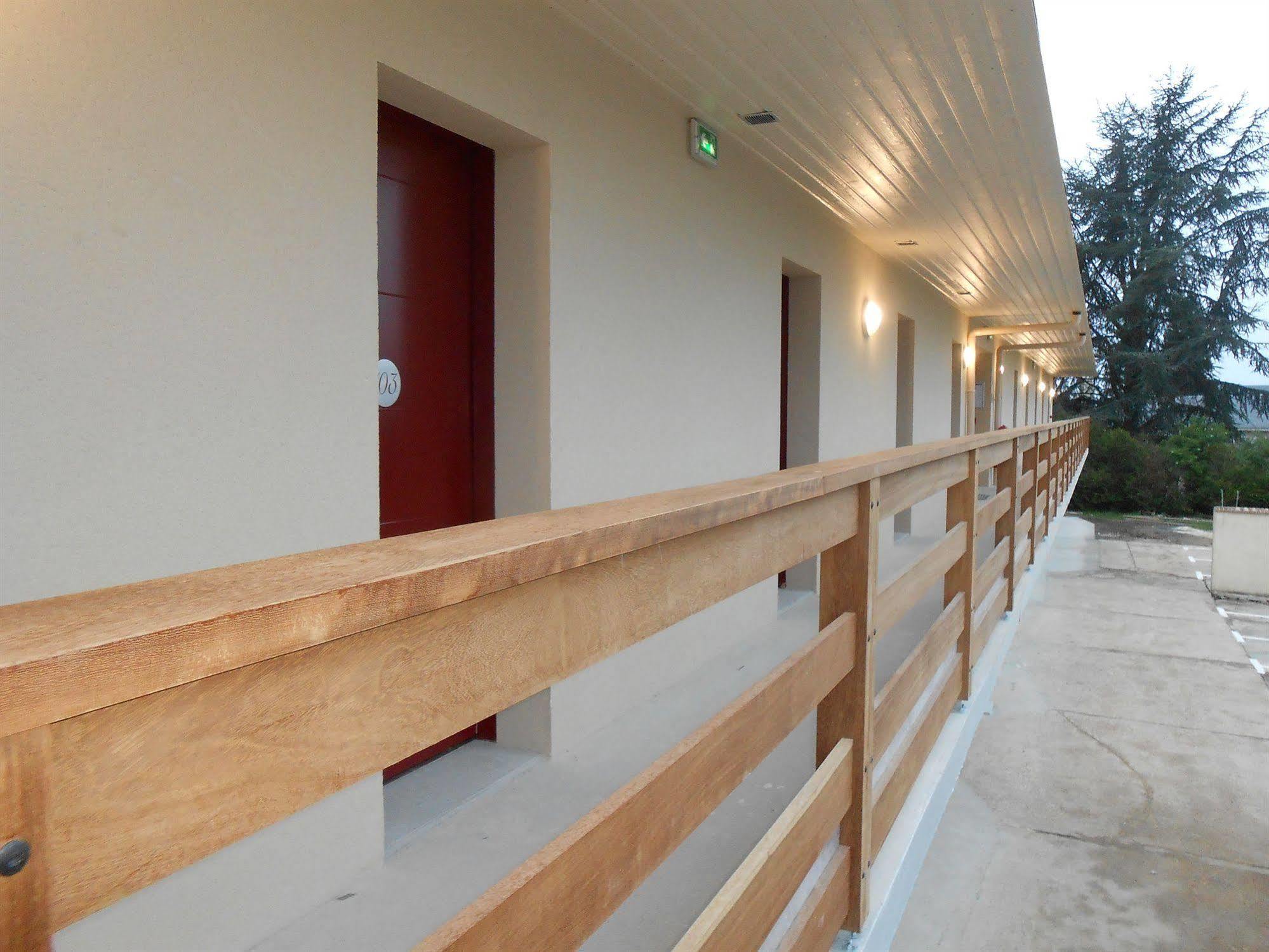 La Pause Hotel Evreux Exterior photo